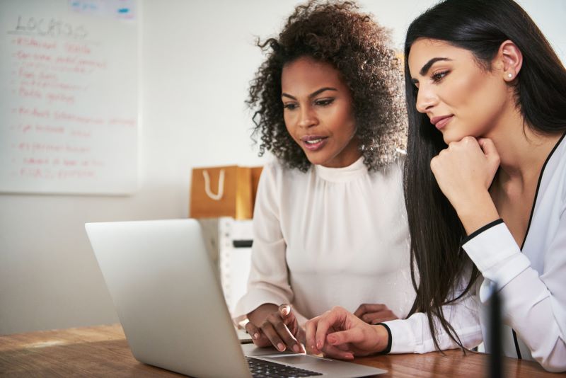 Como fazer um Pitch de Vendas irresistível e por que o ambiente da reunião influencia a decisão do cliente?